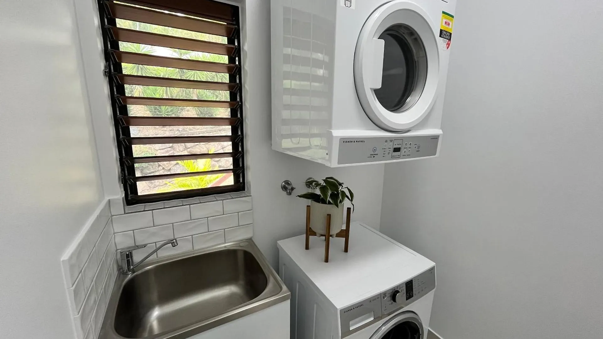 Haven On Hamilton Island -Private Apartment With Views & Buggy Fully Renovated In 2023 오스트레일리아