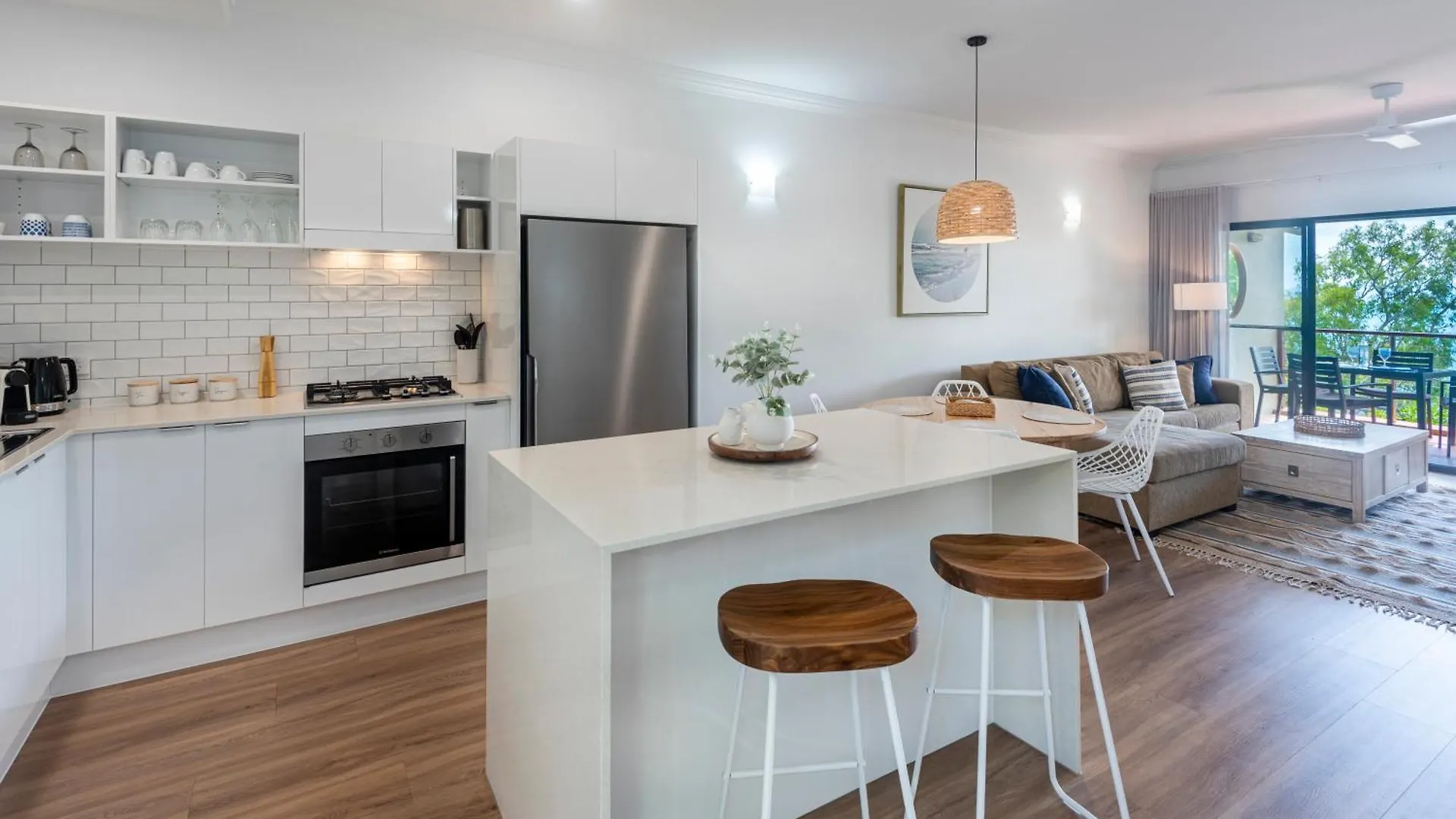 Haven On Hamilton Island -Private Apartment With Views & Buggy Fully Renovated In 2023
